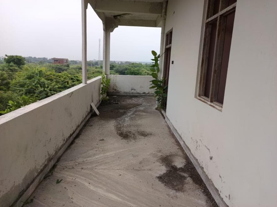 Property Photos 7