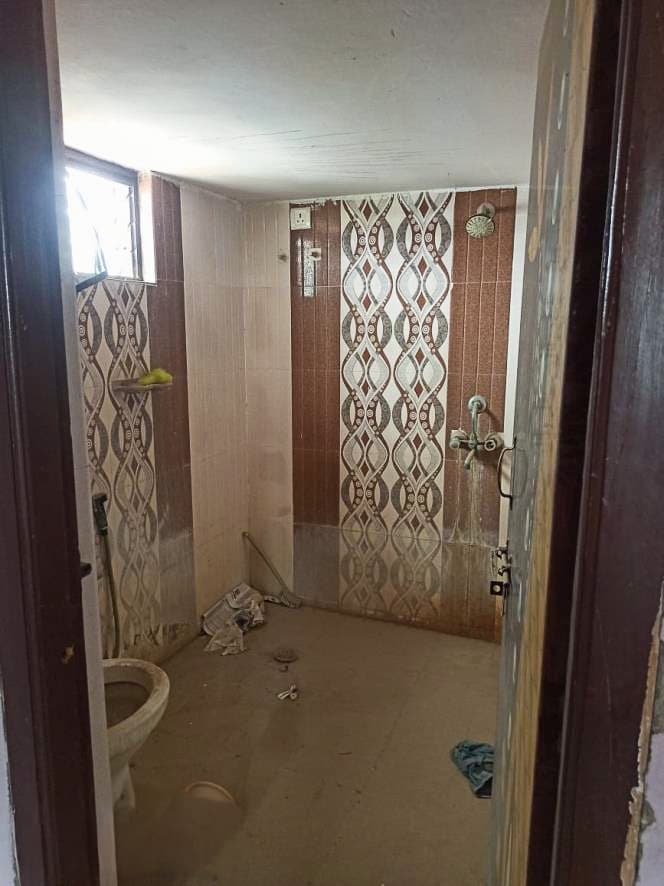 Property Photos 6