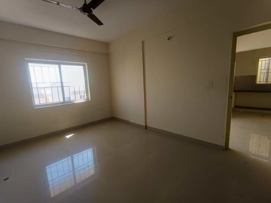 Property Photos 10