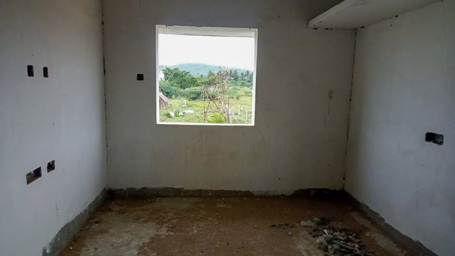 Property Photos 8