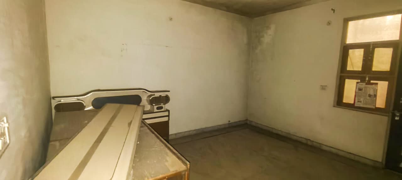 Property Photos 7