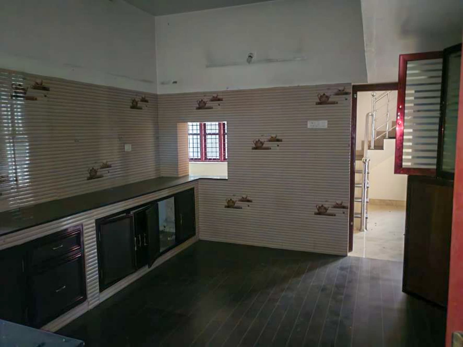 Property Photos 12