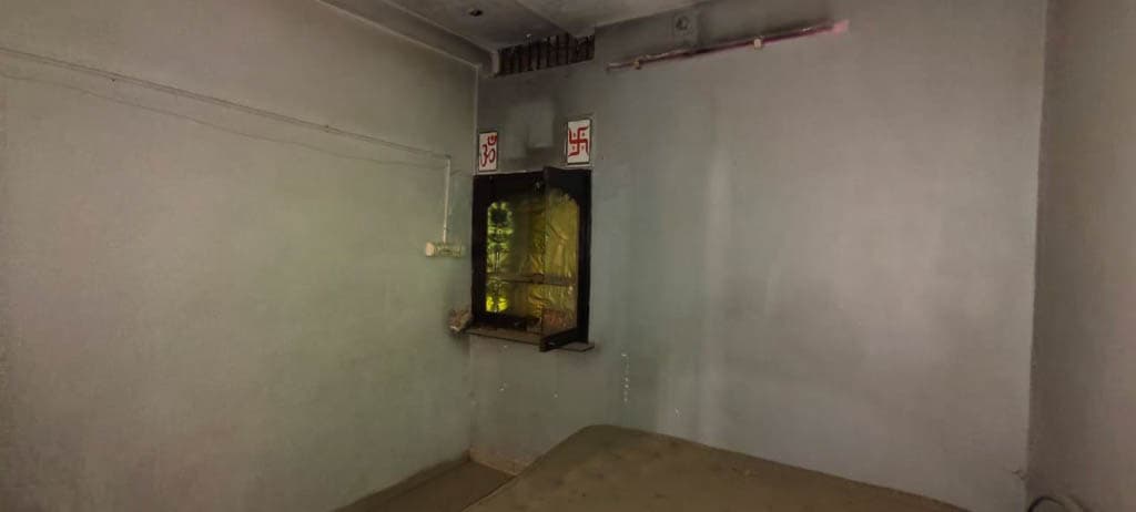 Property Photos 9