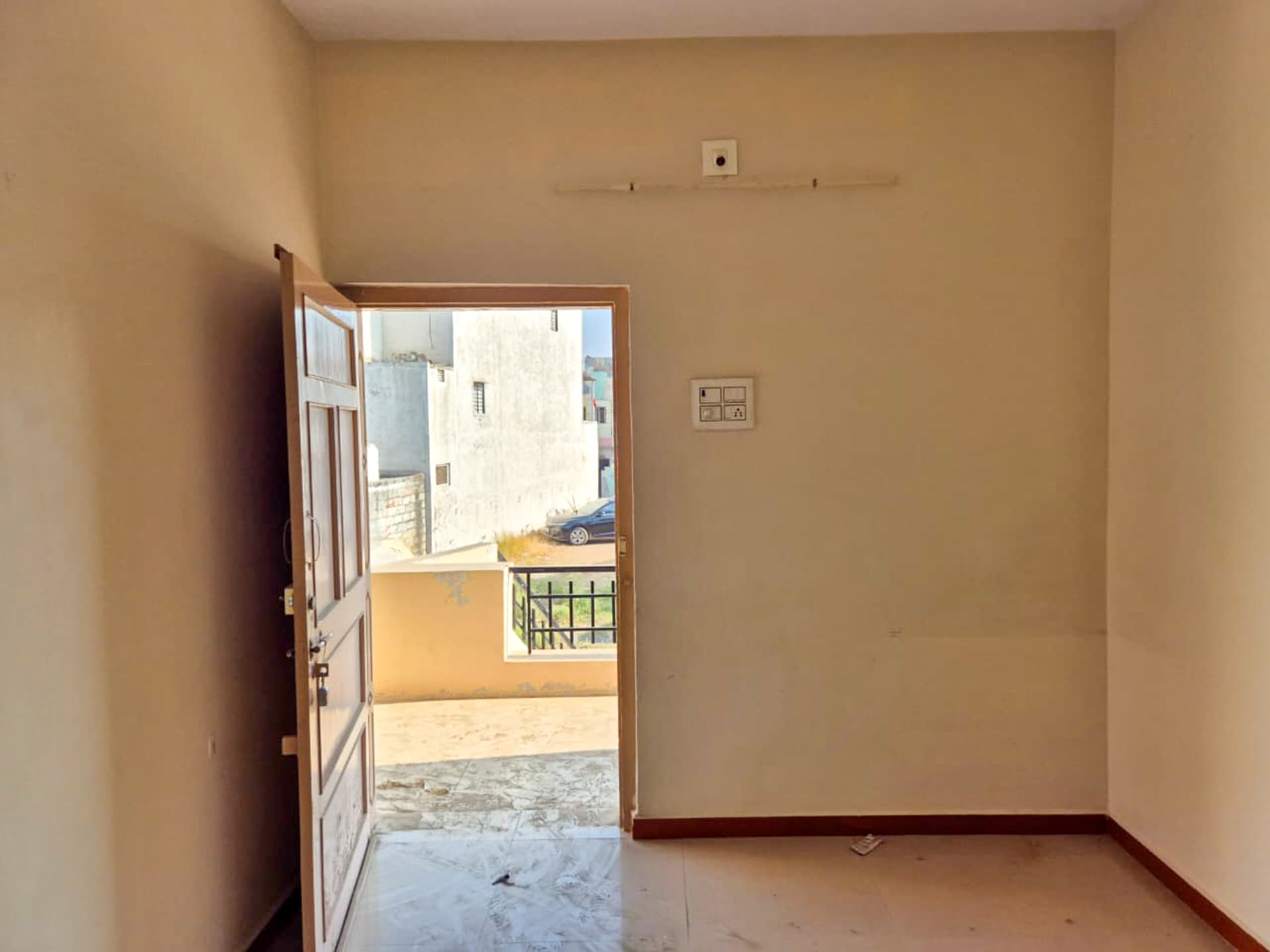 Property Photos 13