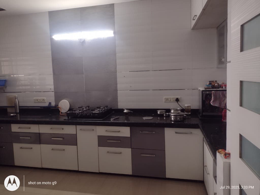 Property Photos 40