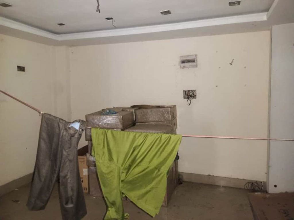 Property Photos 9