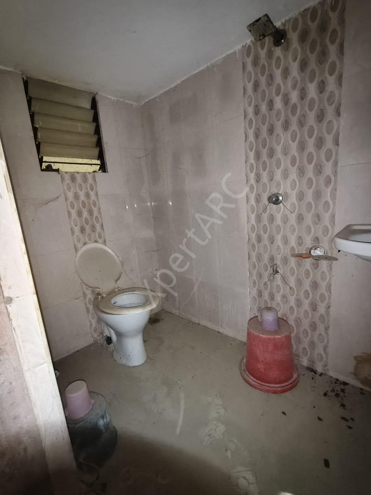 Property Photos 18