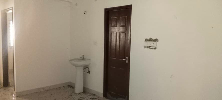 Property Photos 11
