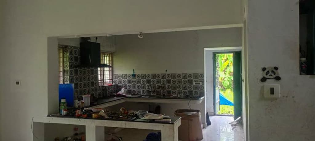 Property Photos 25