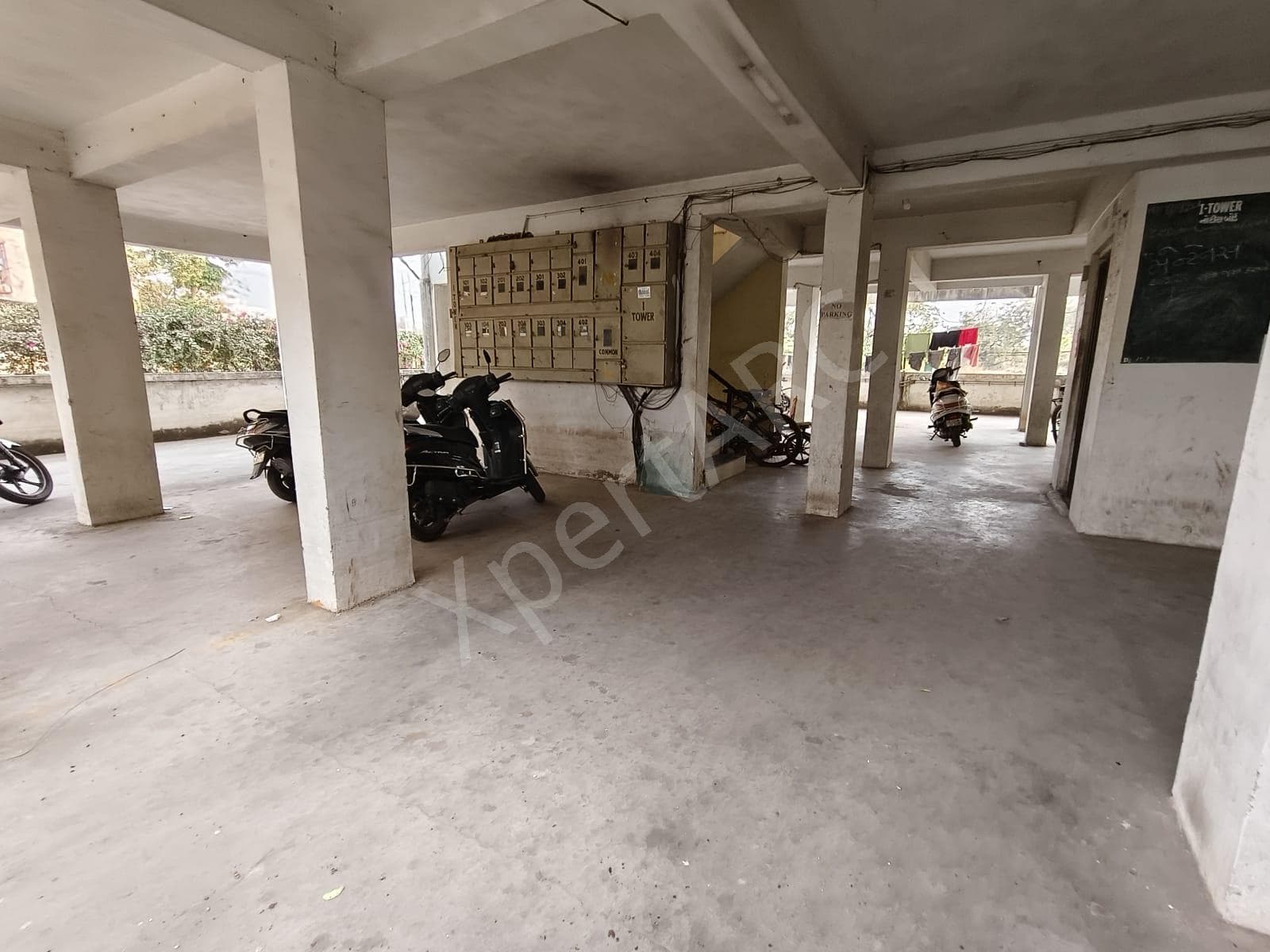 Property Photos 9