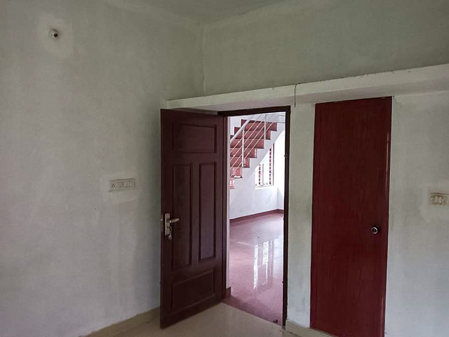 Property Photos 6