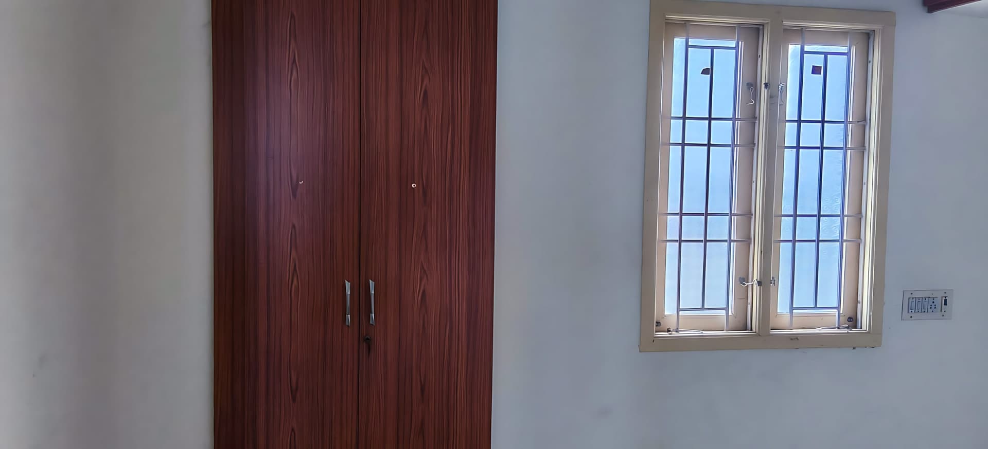 Property Photos 6