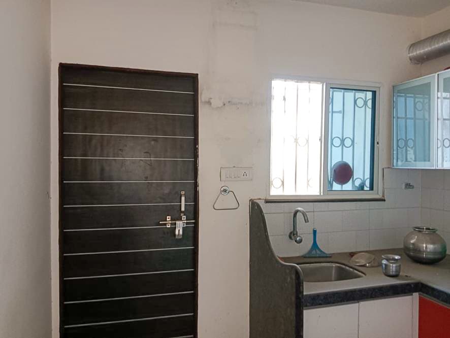 Property Photos 7
