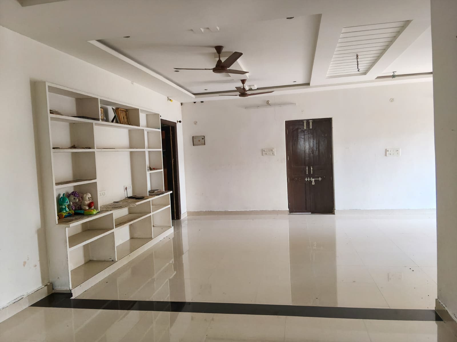 Property Photos 9