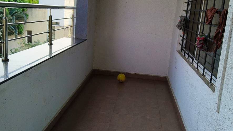 Property Photos 9