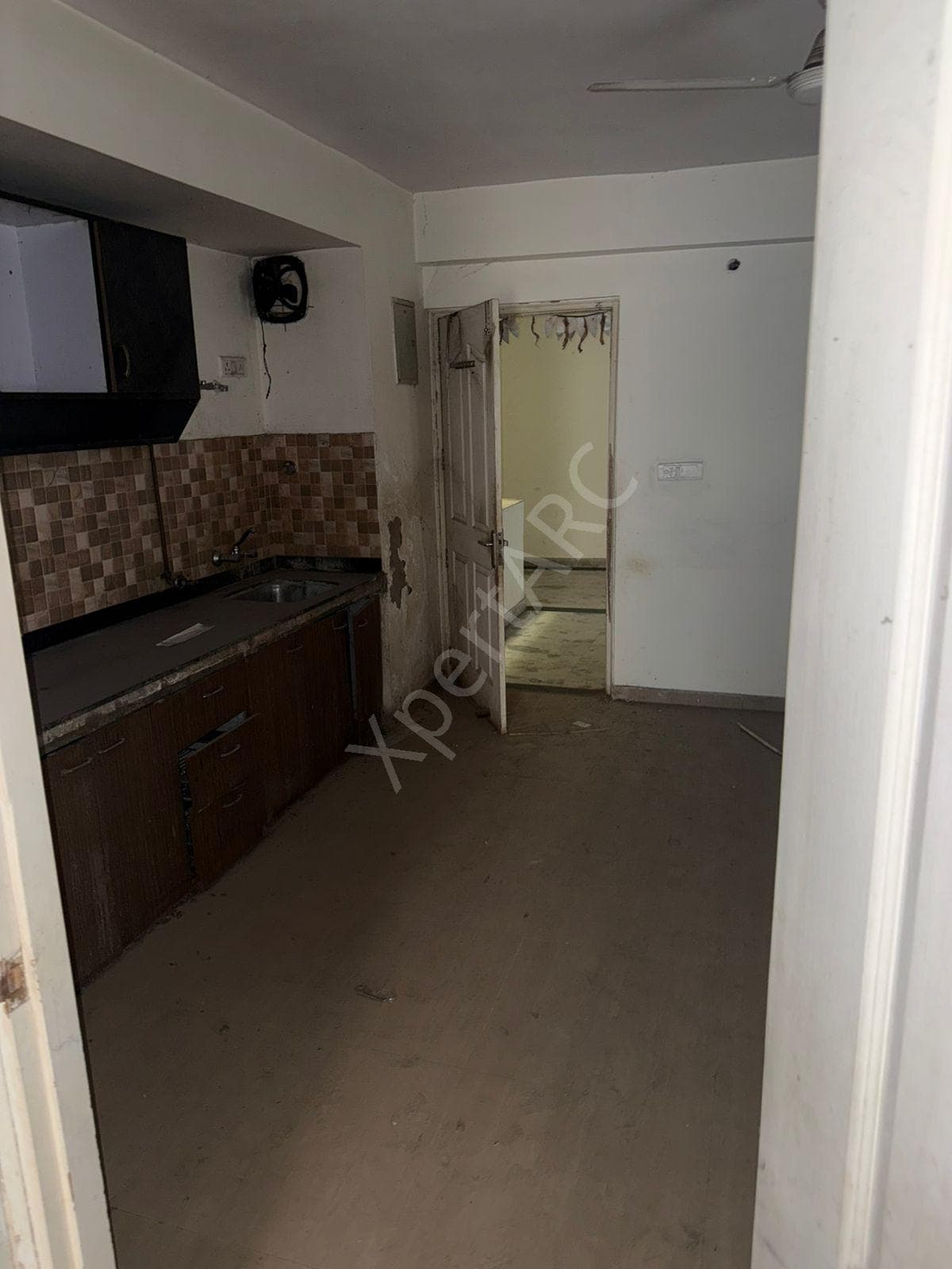 Property Photos 9