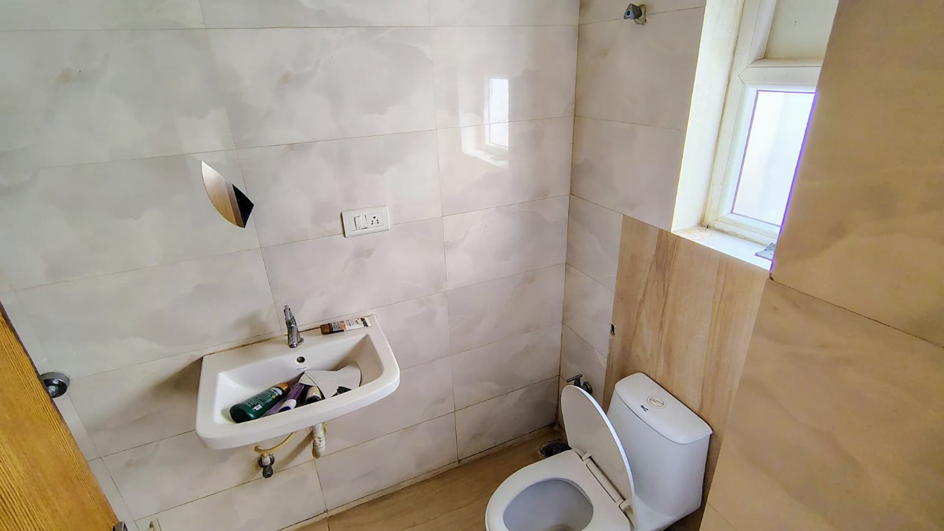 Property Photos 74