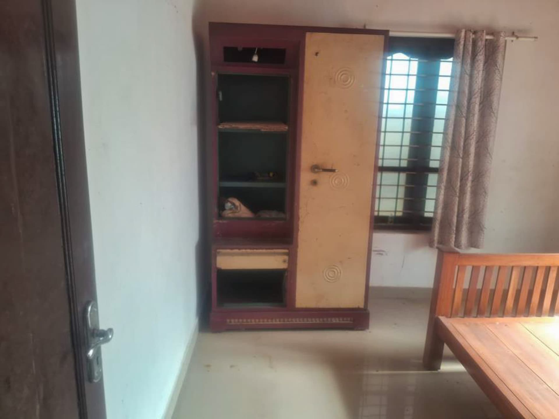 Property Photos 9