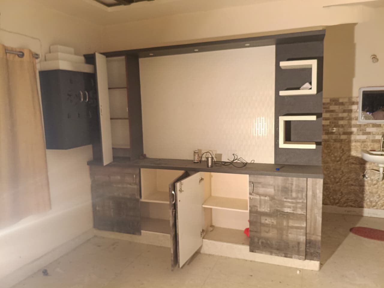 Property Photos 11