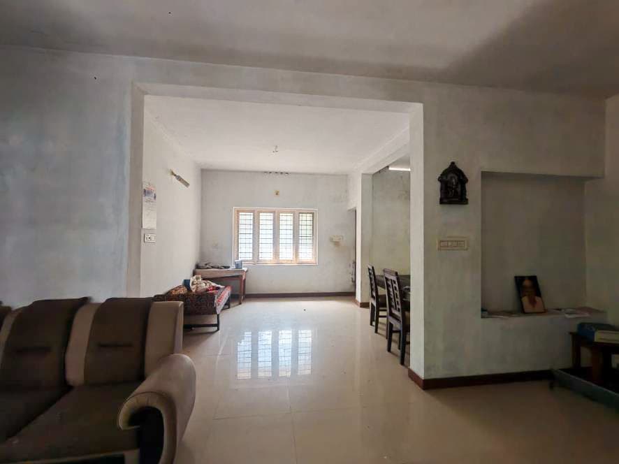 Property Photos 8