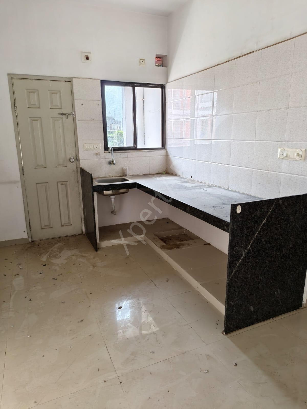 Property Photos 6