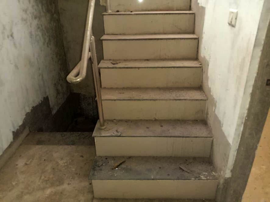 Property Photos 28