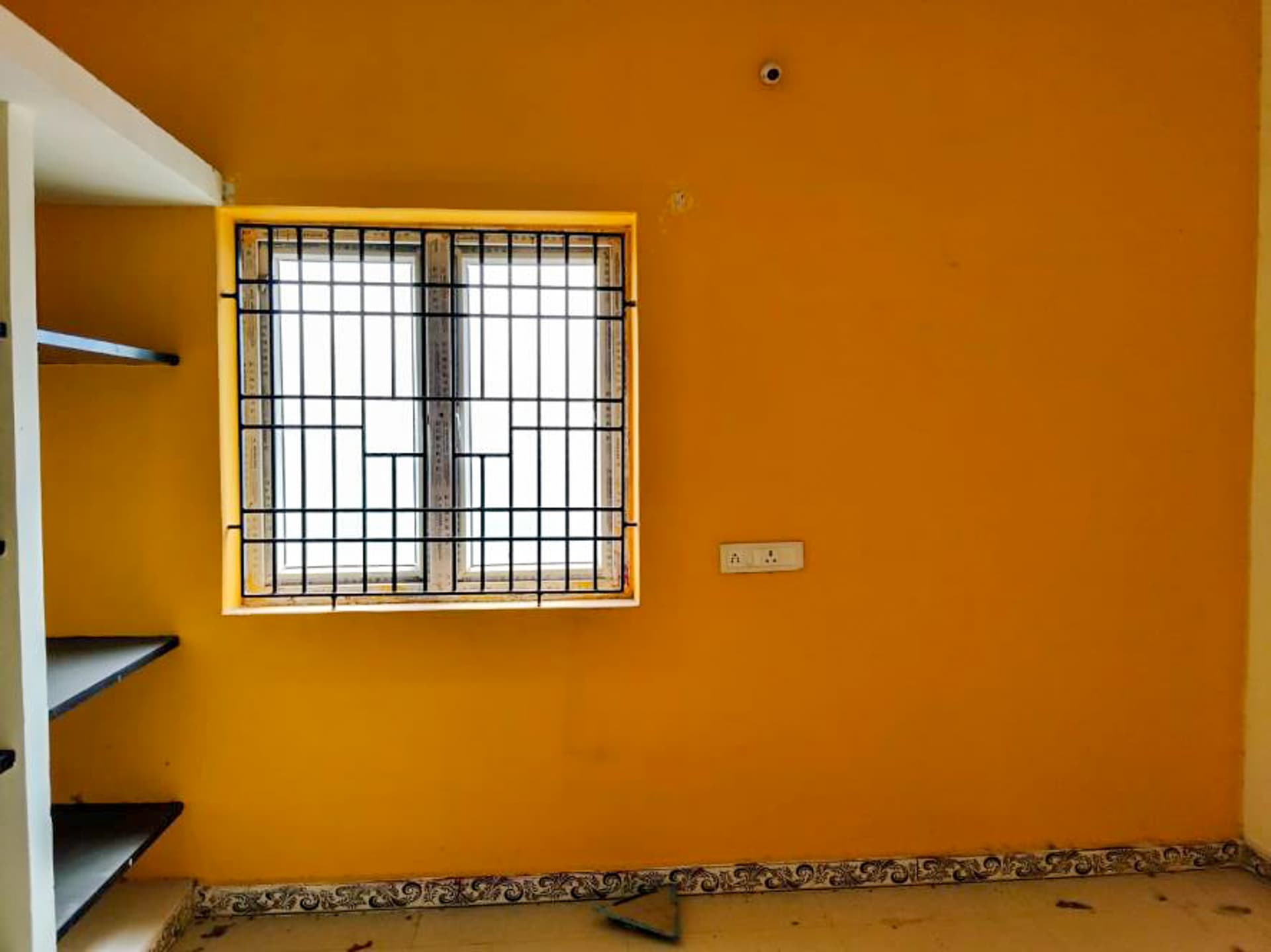 Property Photos 16