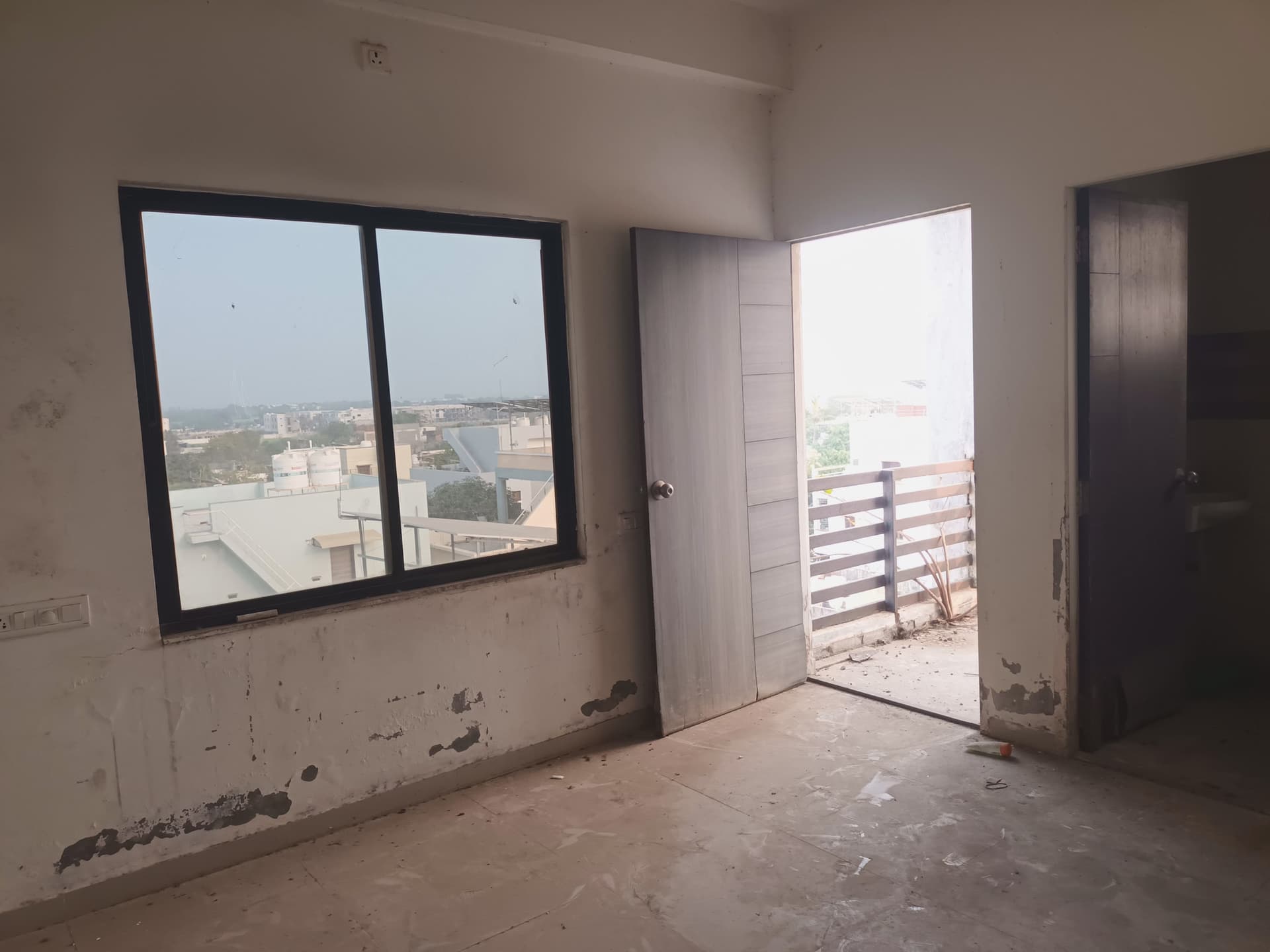 Property Photos 6