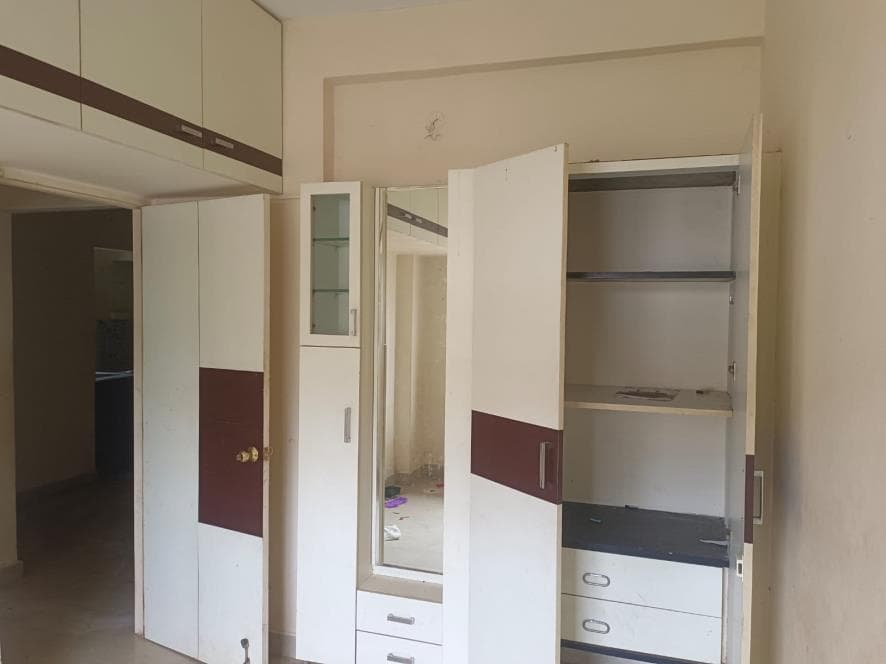 Property Photos 9