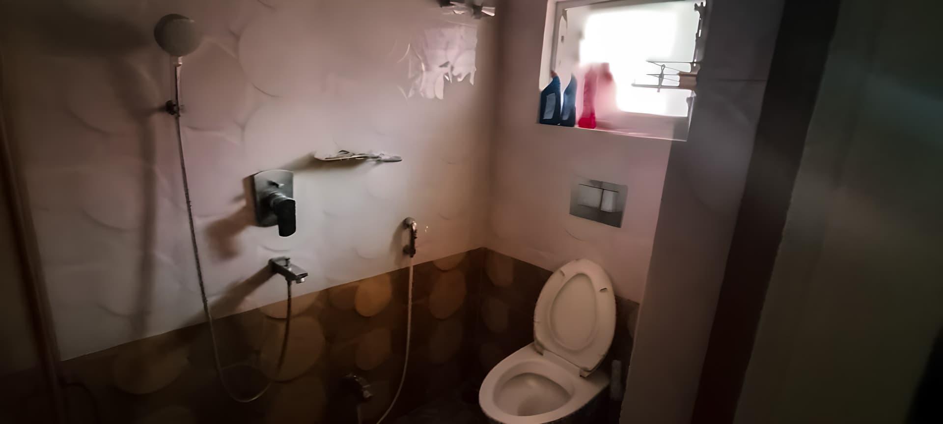 Property Photos 18