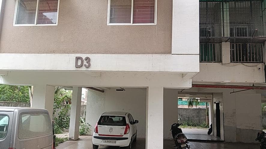 Property Photos 4