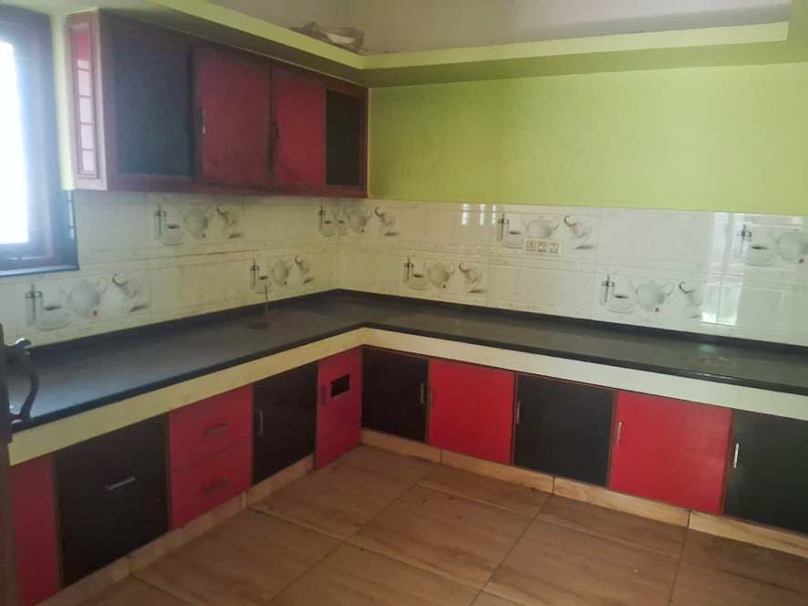 Property Photos 29