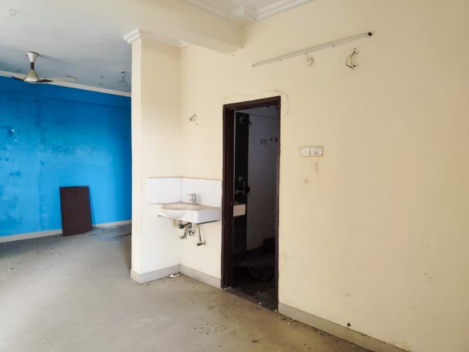 Property Photos 8