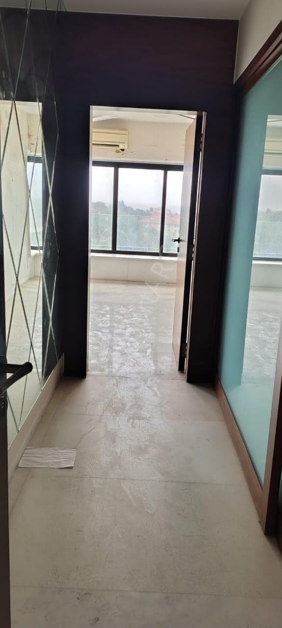 Property Photos 18