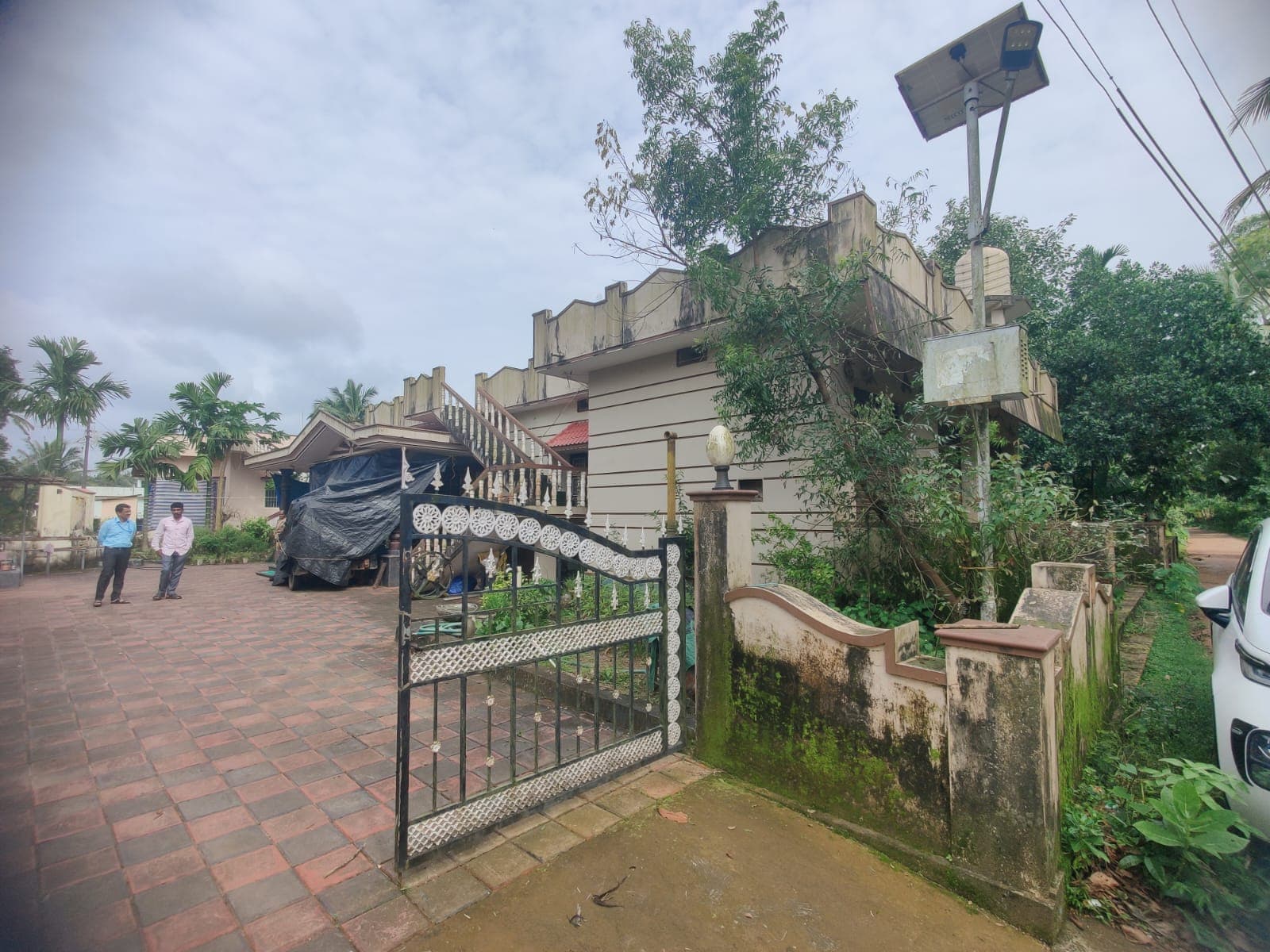 Property Photos 1