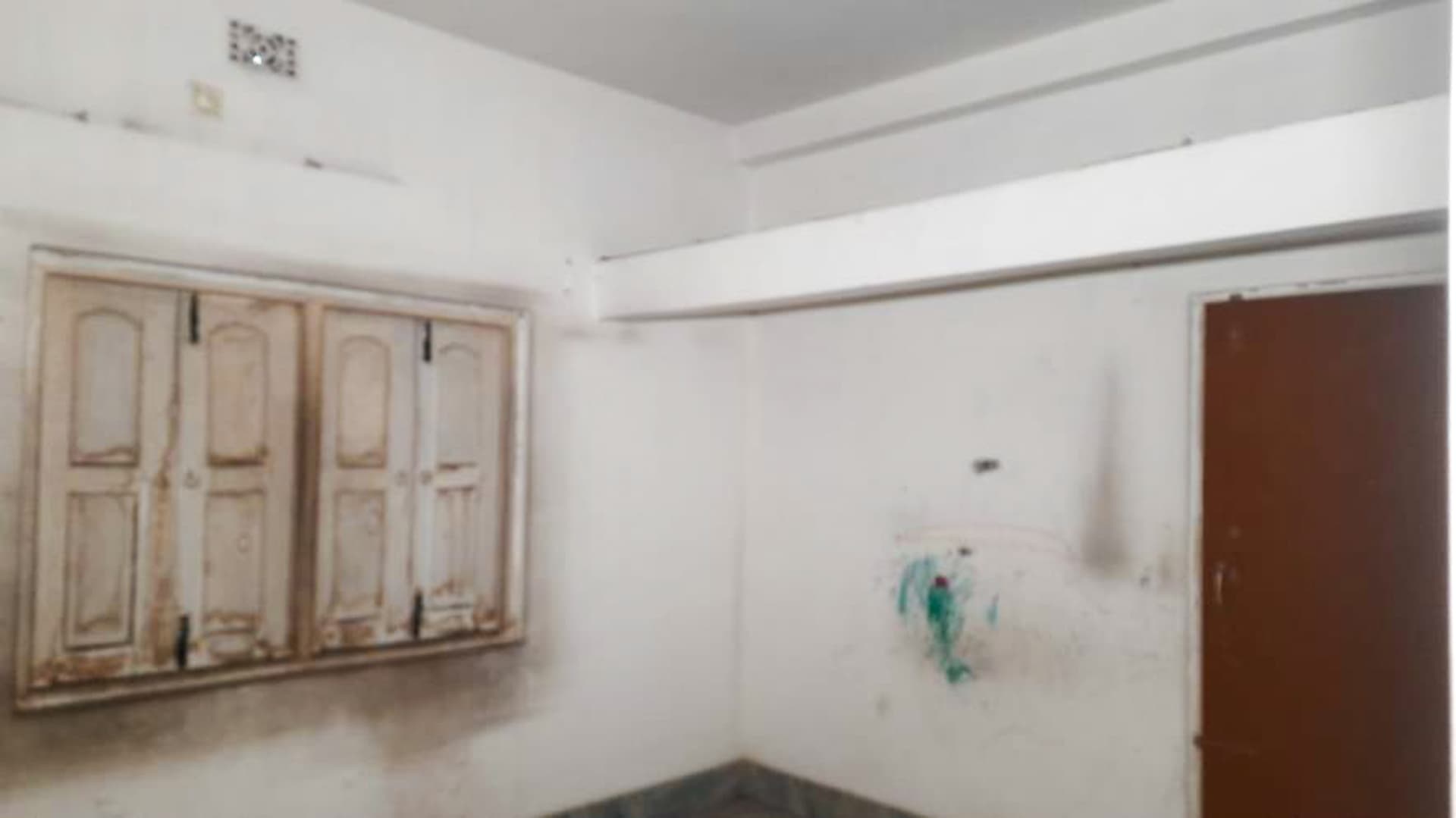Property Photos 8