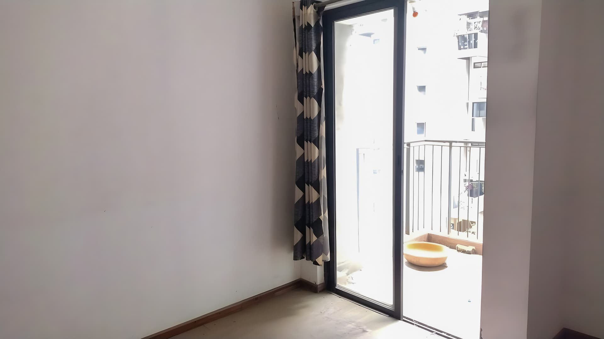 Property Photos 5
