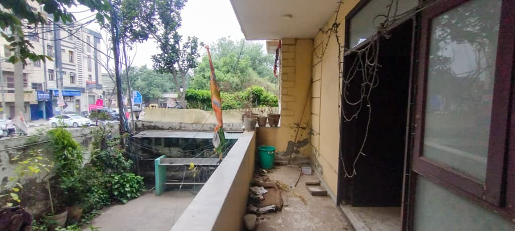 Property Photos 22