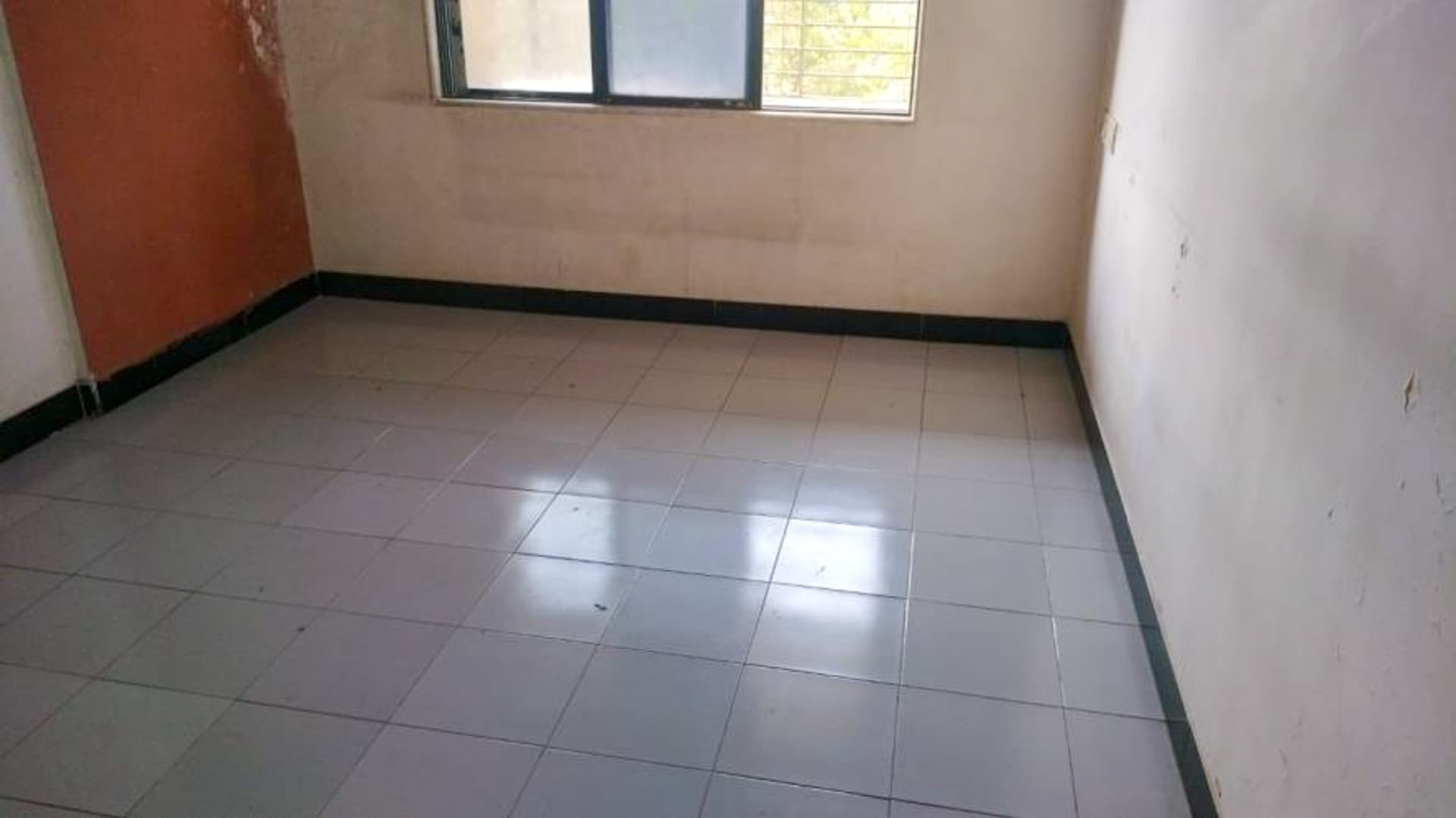 Property Photos 6