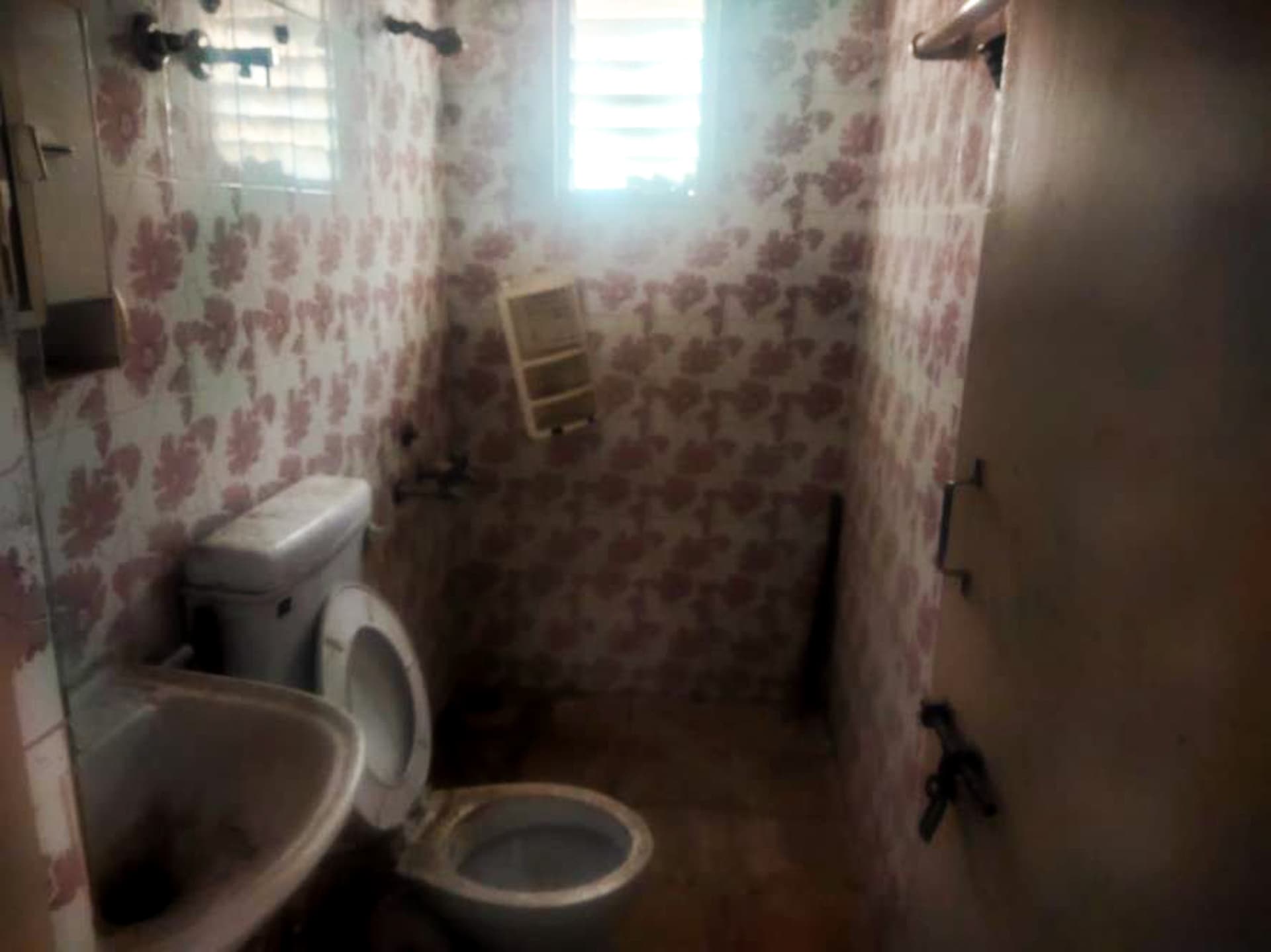 Property Photos 9