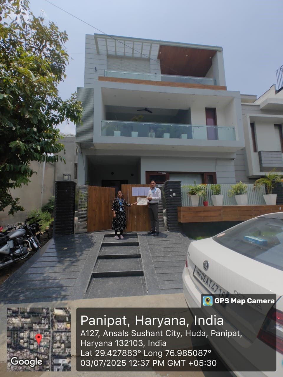 Property Photos 1