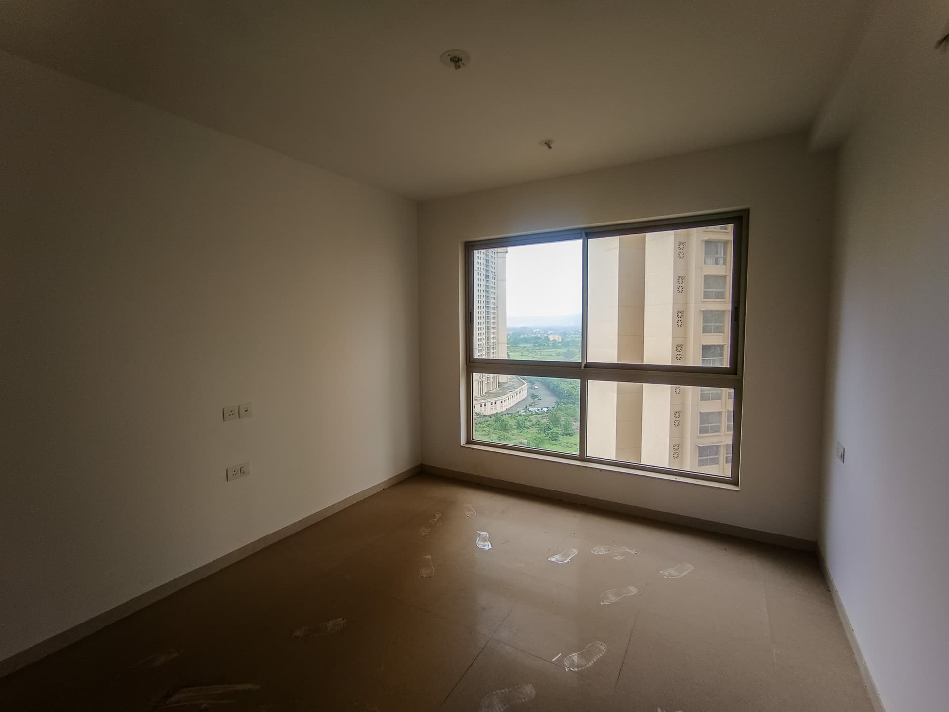 Property Photos 6
