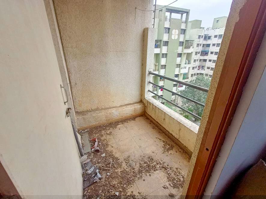 Property Photos 9
