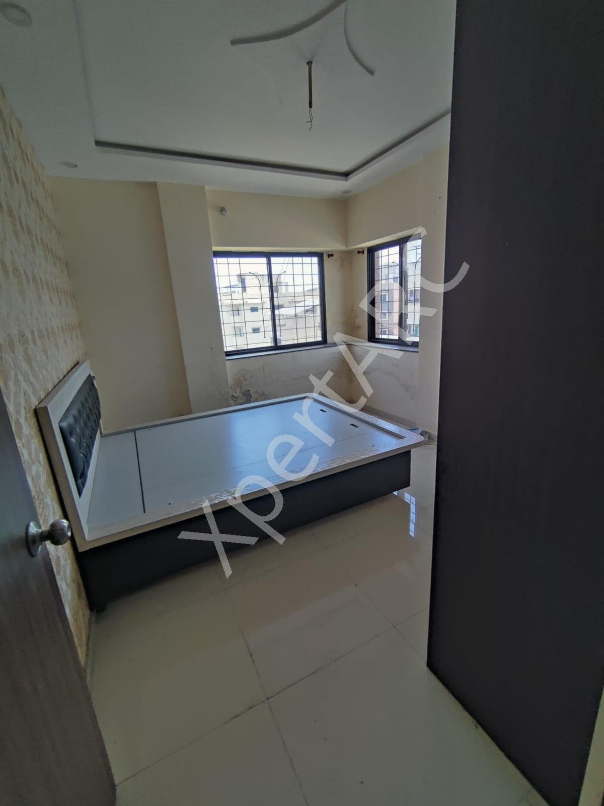 Property Photos 11