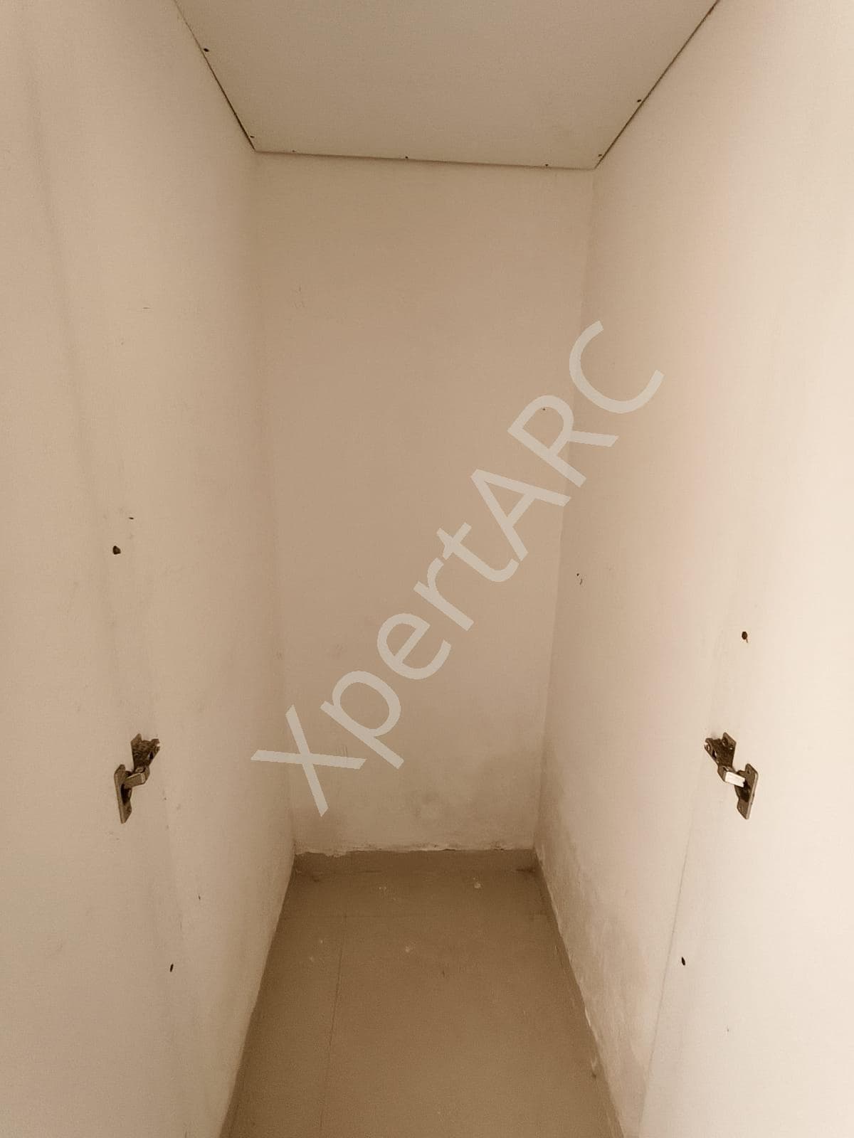 Property Photos 25