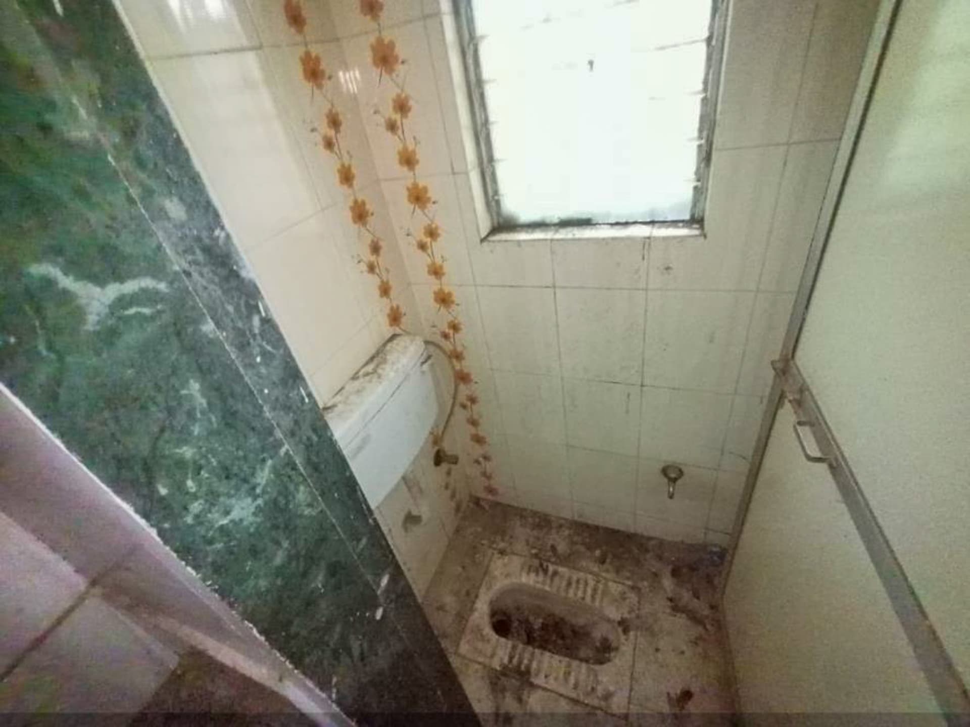 Property Photos 17