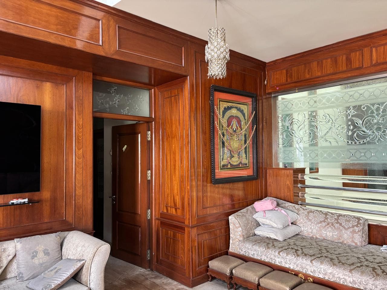 Property Photos 6