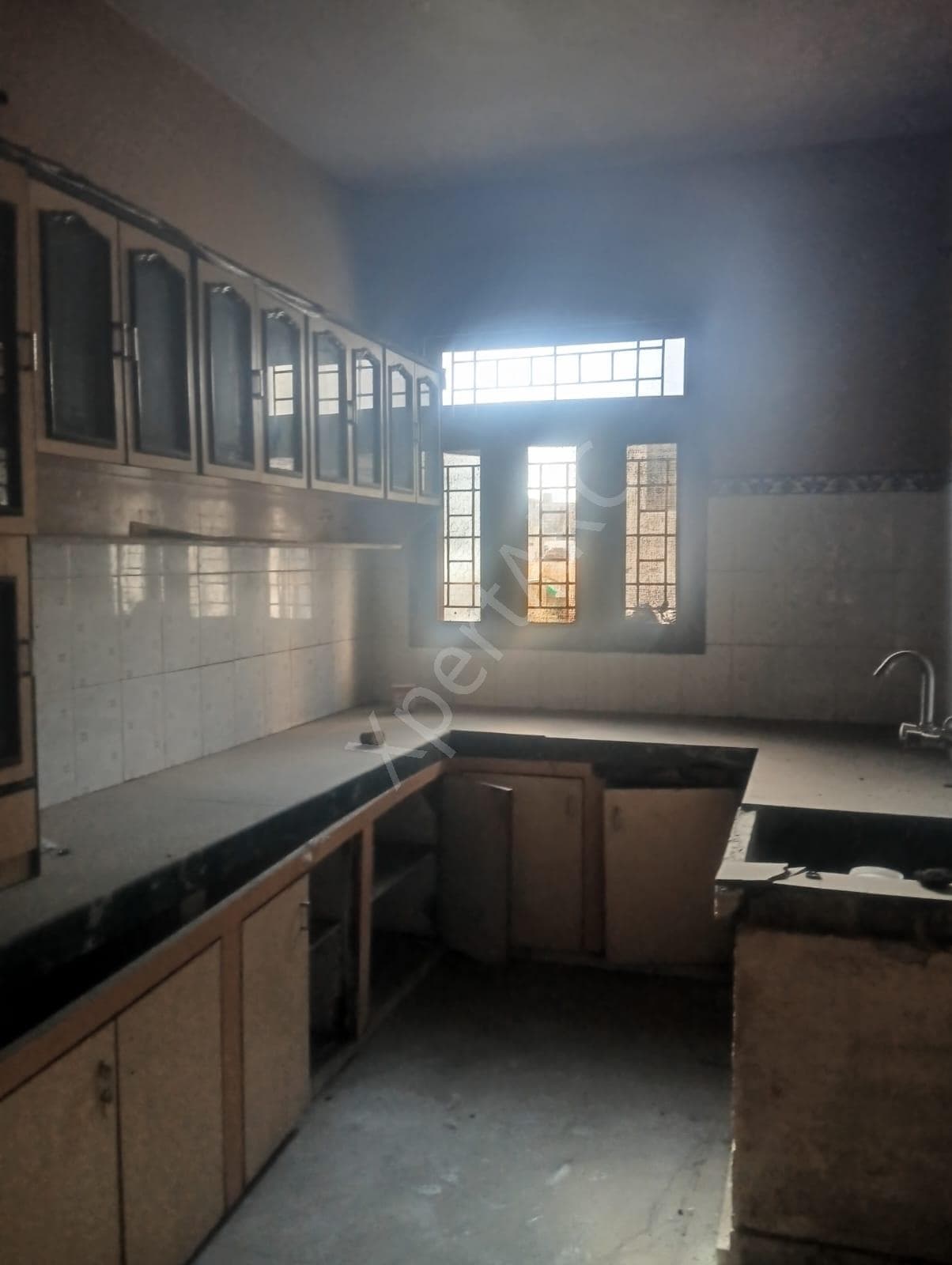 Property Photos 6