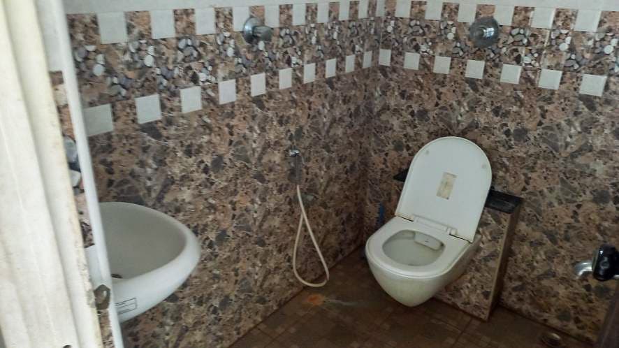 Property Photos 17