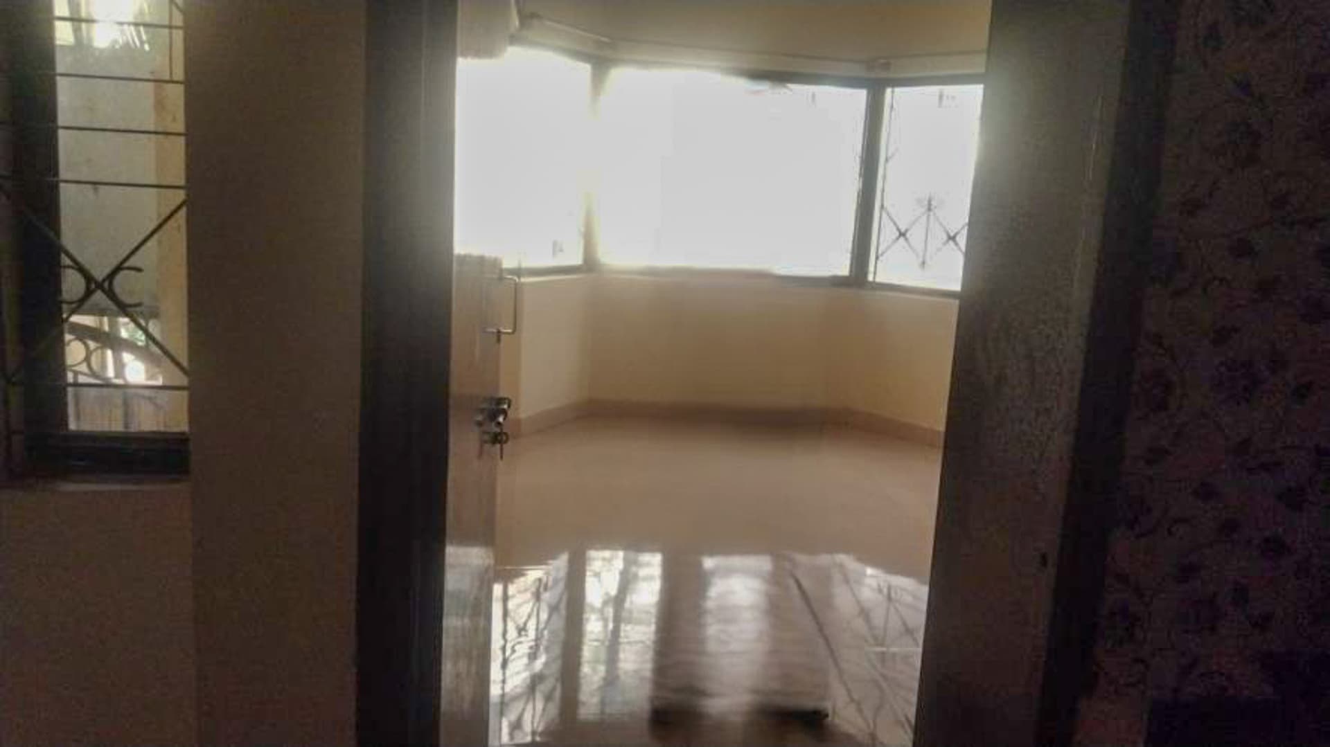 Property Photos 11